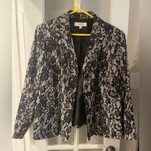 Jones Studio Black and White Lace Look Blazer